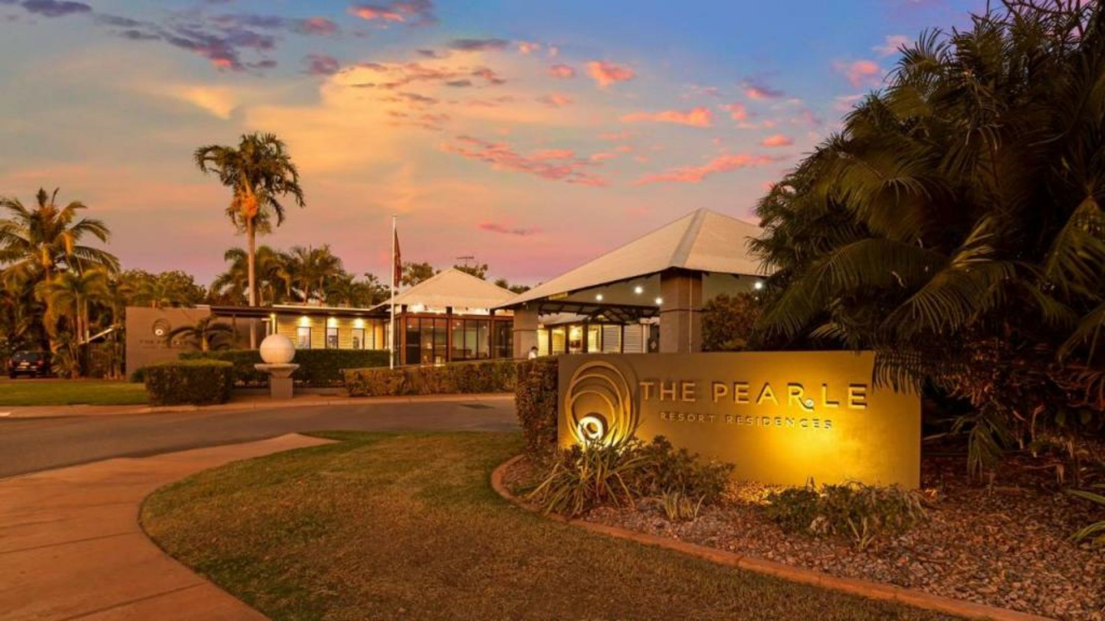 The Pearle of Cable Beach