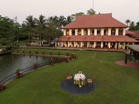 Taj Kumarakom Resort and Spa Kerala