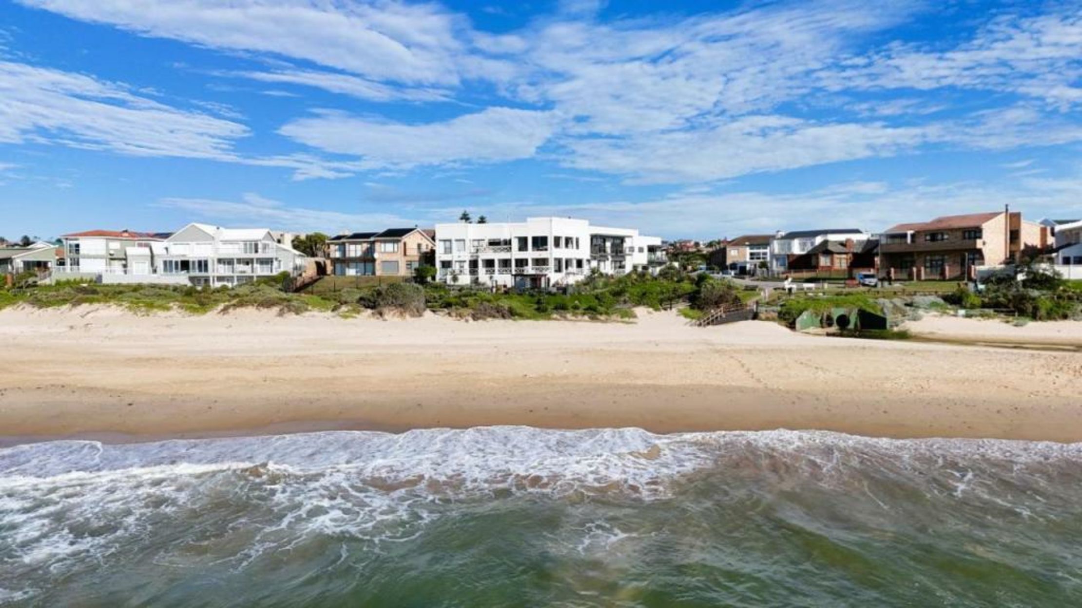 On the Beach Guesthouse Jeffreys Bay
