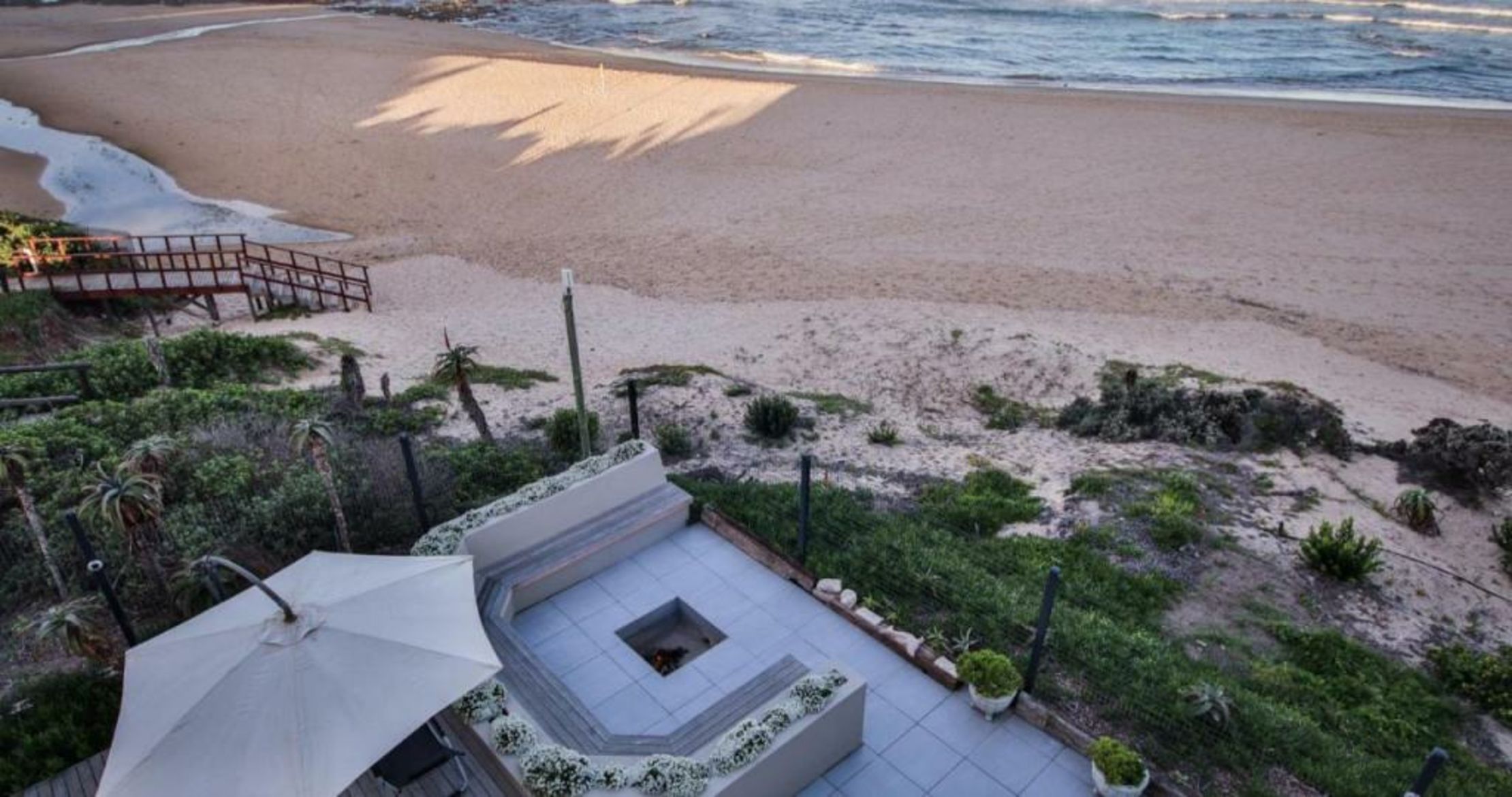 On the Beach Guesthouse Jeffreys Bay
