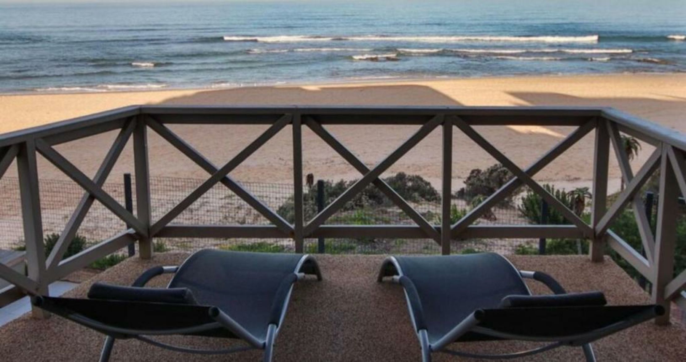 On the Beach Guesthouse Jeffreys Bay