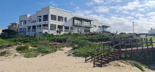 On the Beach Guesthouse Jeffreys Bay