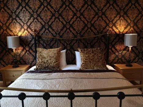 Glangwili Mansion - Luxury 5 star Bed & Breakfast