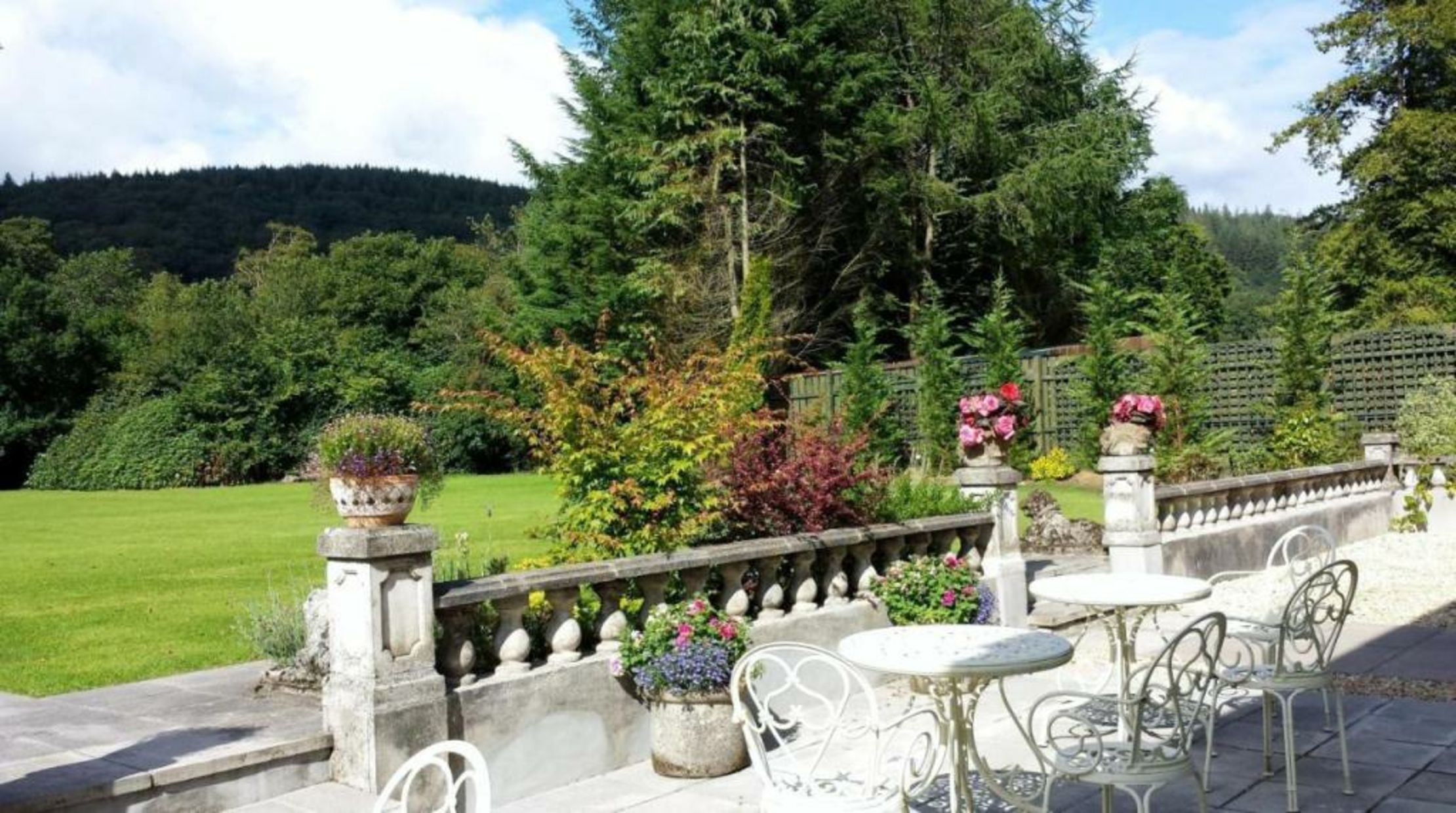 Glangwili Mansion - Luxury 5 star Bed & Breakfast
