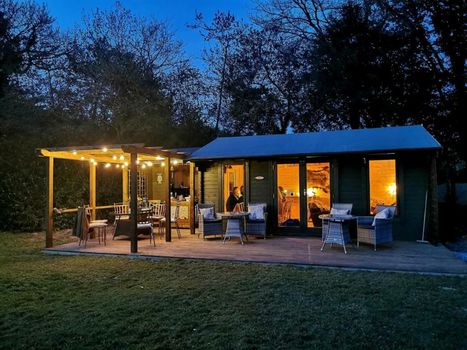 Glangwili Mansion - Luxury 5 star Bed & Breakfast