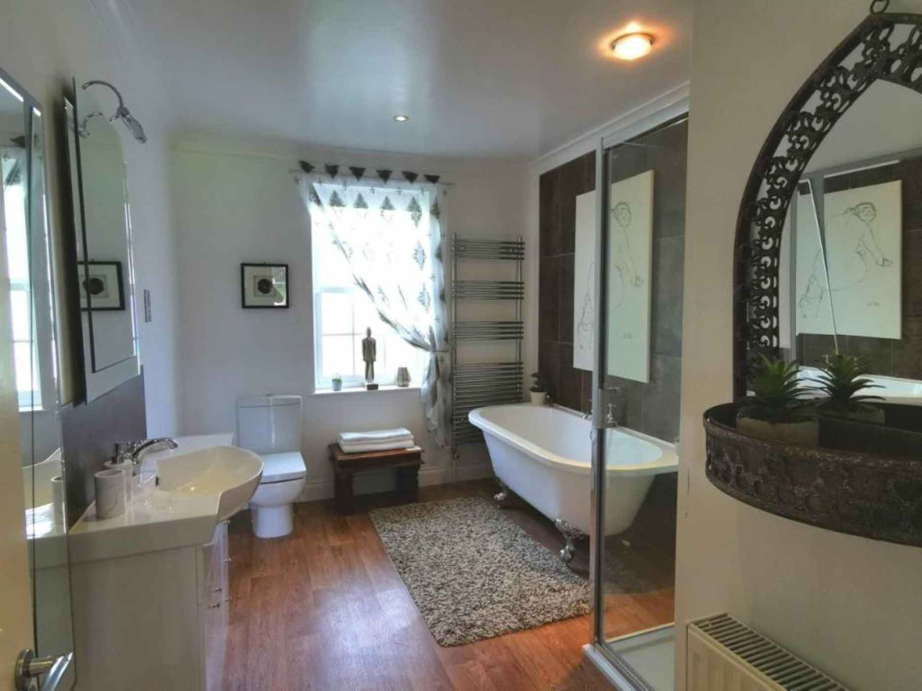 Glangwili Mansion - Luxury 5 star Bed & Breakfast