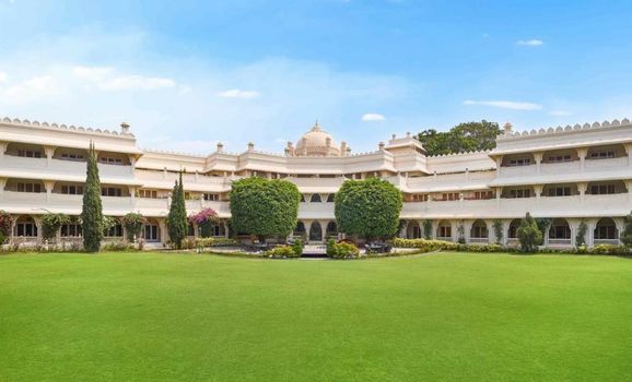 Gateway Aurangabad - Chhatrapati Sambhaji Nagar
