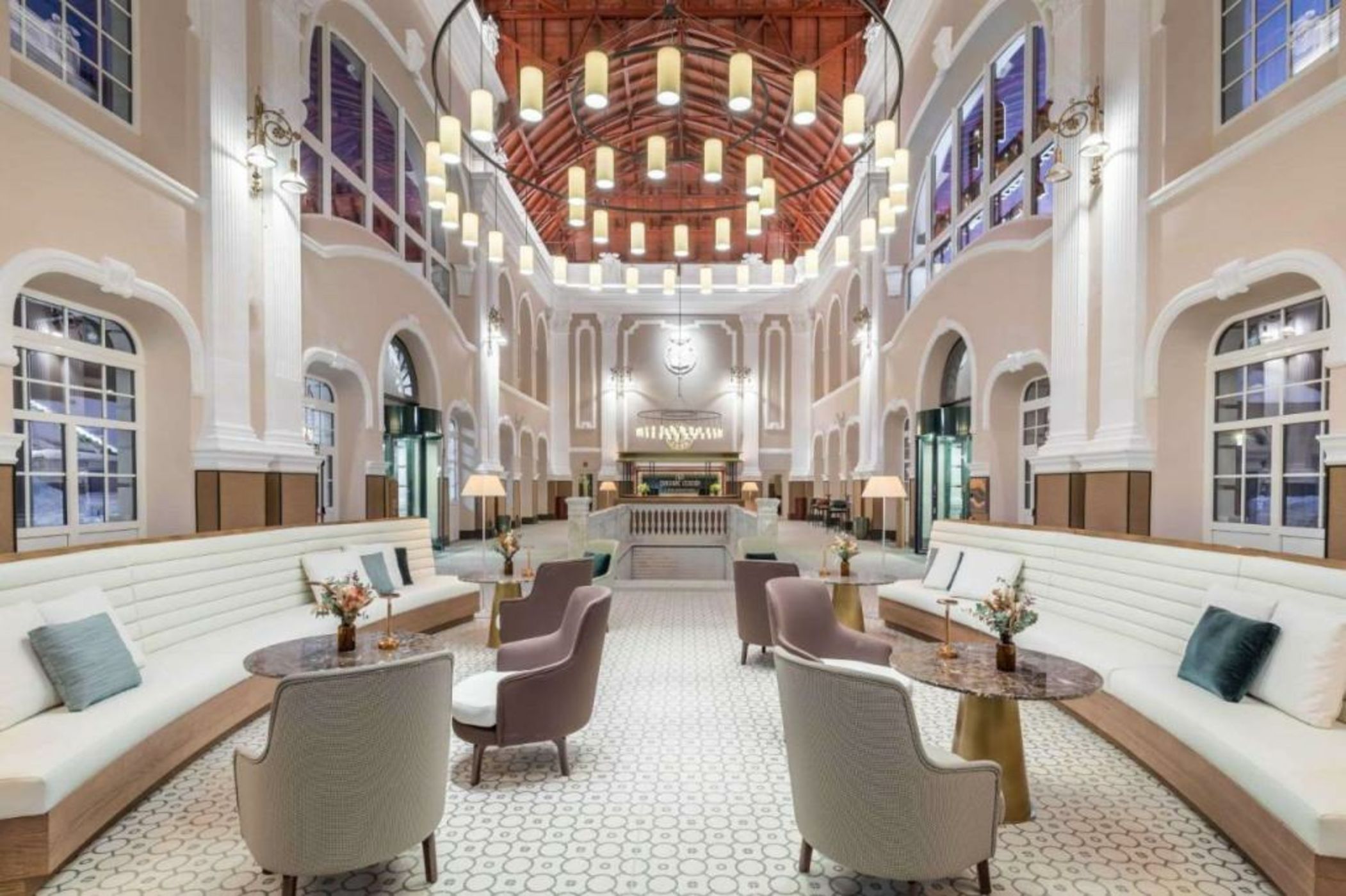 Canfranc Estación, a Royal Hideaway Hotel - Gran Lujo