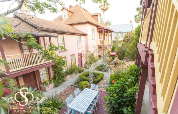 Casa De Solana Bed and Breakfast