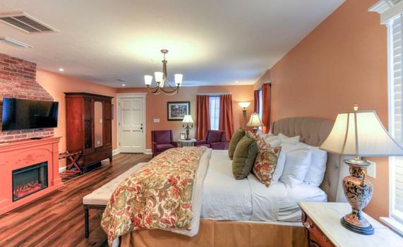 Casa De Solana Bed and Breakfast