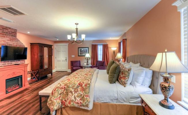 Casa De Solana Bed and Breakfast