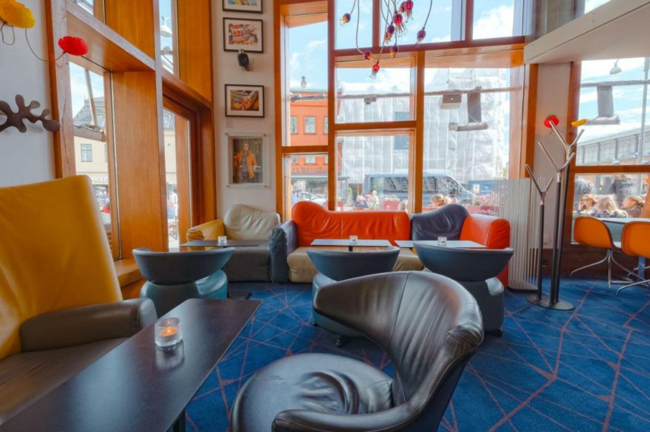 Avalon Hotel
