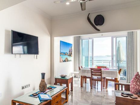 Treasure Island Retreat