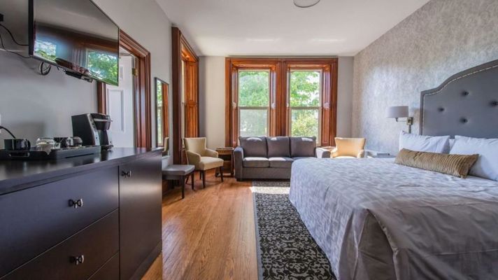 Idlewyld Inn & Spa