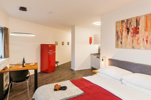 URBAN ISLAND I Riverside Apartments