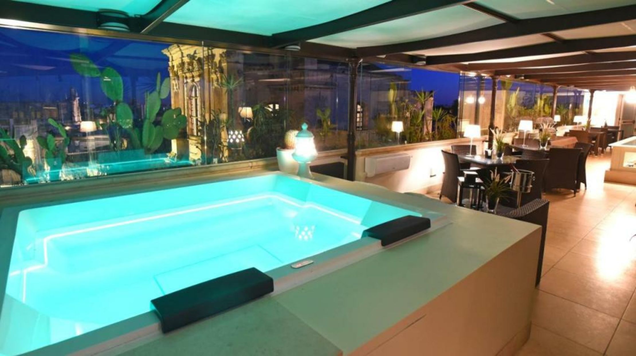 SANTA CHIARA SUITE HOTEL & SPA - Lecce
