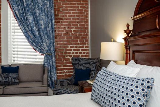 East Bay Inn, Historic Inns of Savannah Collection