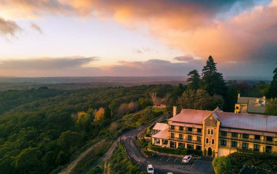 Mount Lofty House & Estate Adelaide Hills - Adults Retreat