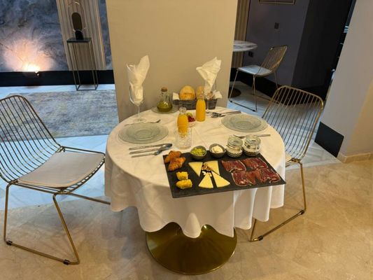Boutique Suites