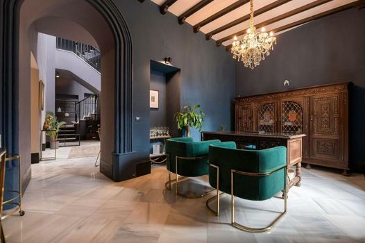 Boutique Suites