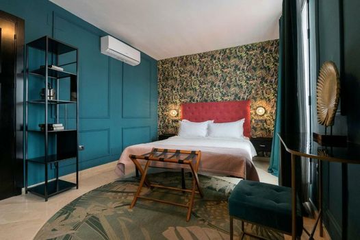 Boutique Suites