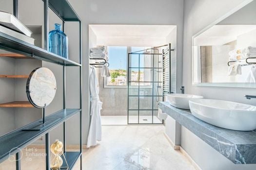 Boutique Suites
