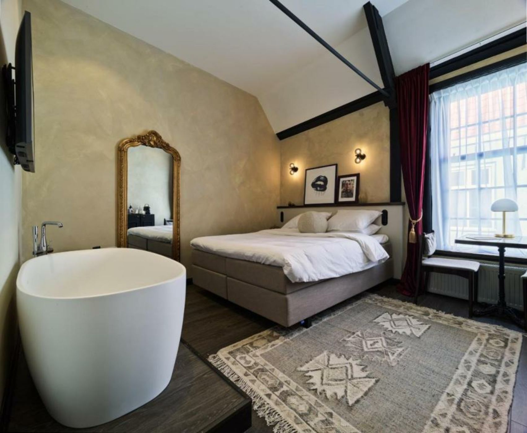 Boutique Hotel & Restaurant Frenchie