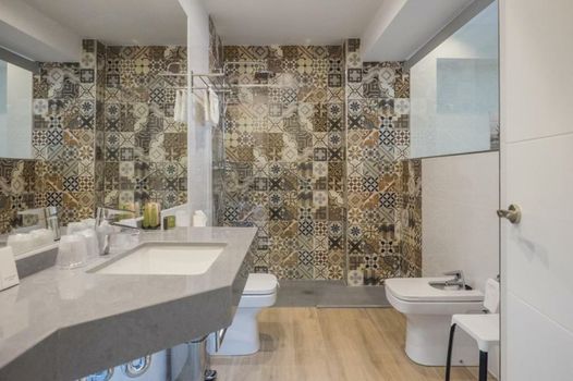 H Boutique la Caleta bay