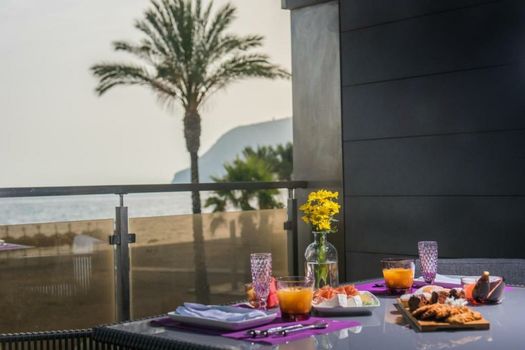 H Boutique la Caleta bay