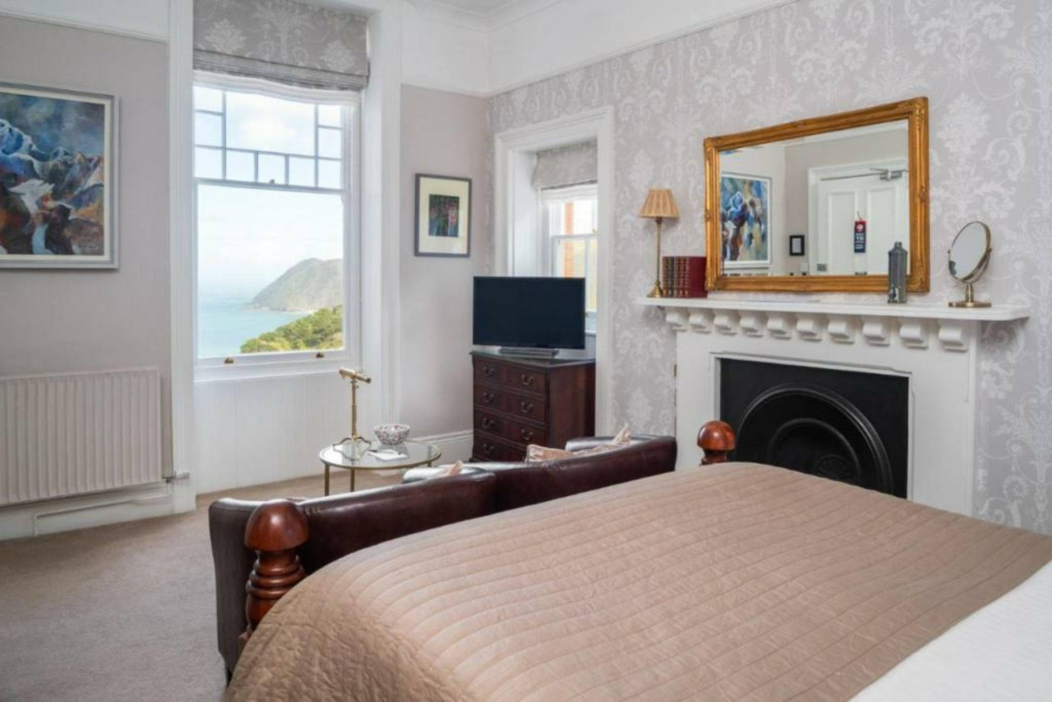 Highcliffe House