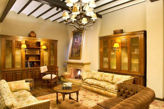 Parador de Santillana Gil Blas