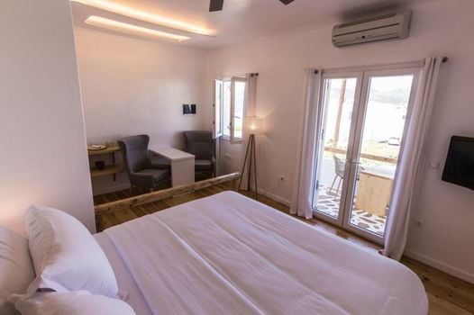 Salt Suites by Mr and Mrs White