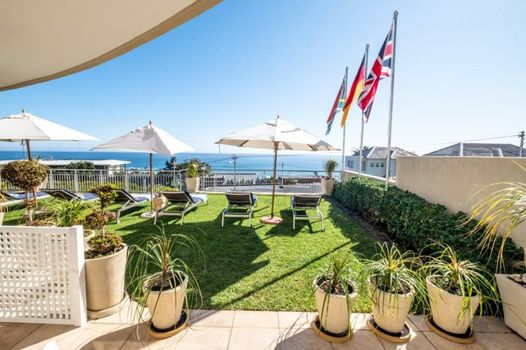 3 On Camps Bay