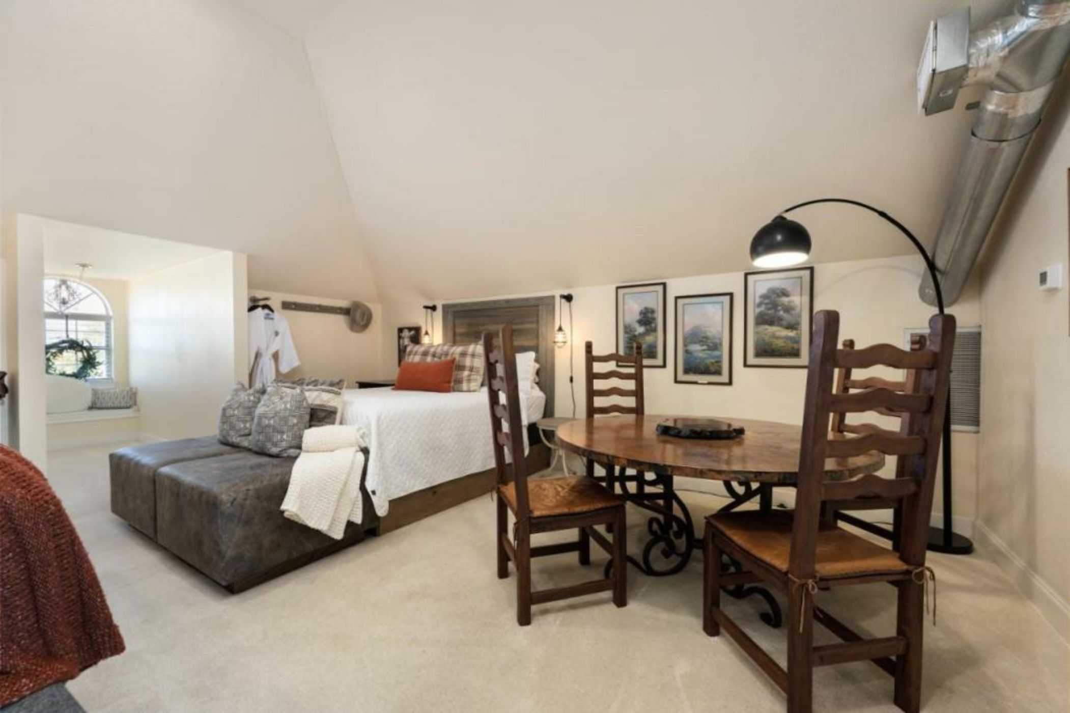 The Plantation House Boutique Inn