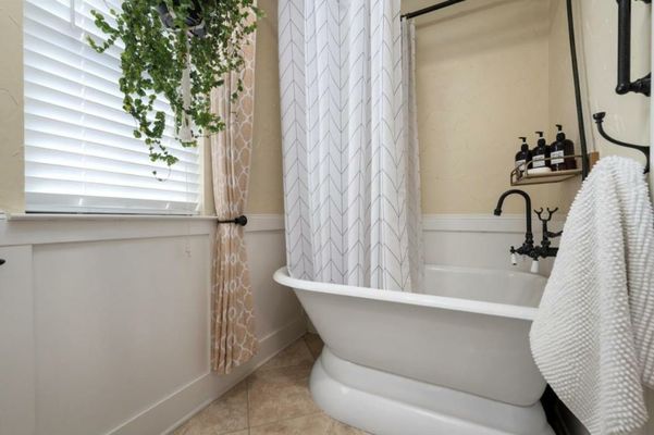The Plantation House Boutique Inn
