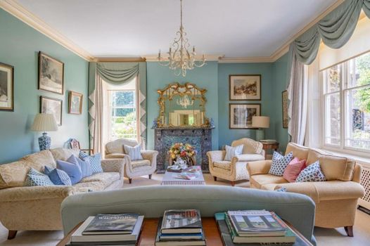 Overtown Manor Bed and Breakfast
