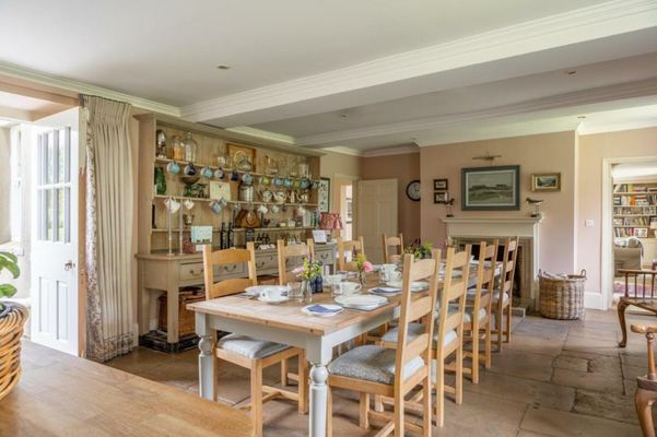 Overtown Manor Bed and Breakfast