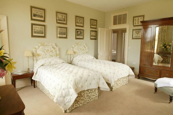 Overtown Manor Bed and Breakfast