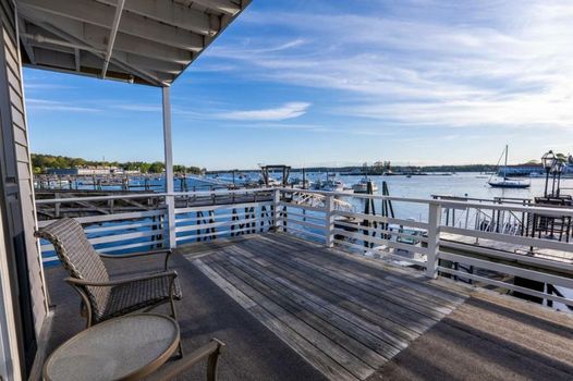 Boothbay Harbor Oceanside Inn