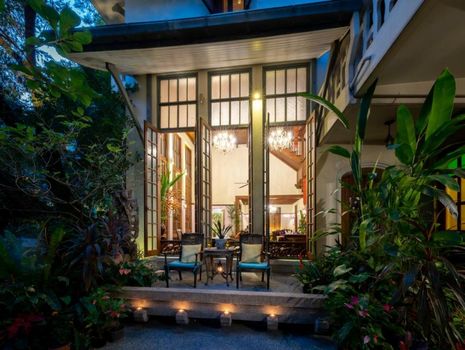 Ariyasom Villa