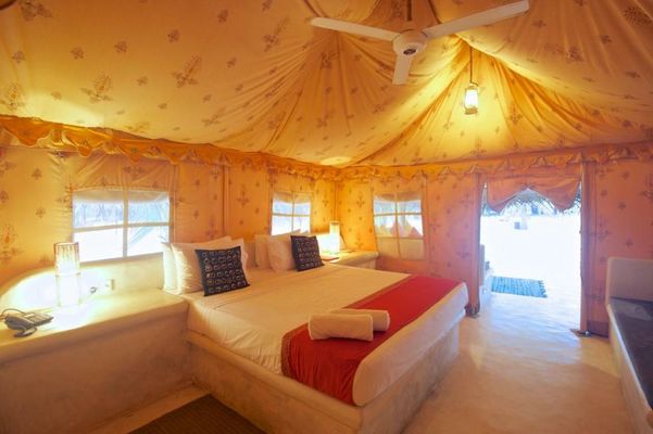 Dolphin Beach Resort