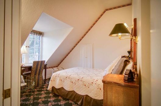 The Campbell House Inn