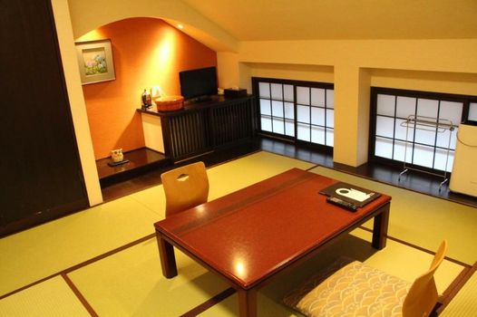 Maruyama Onsen Kojyokan