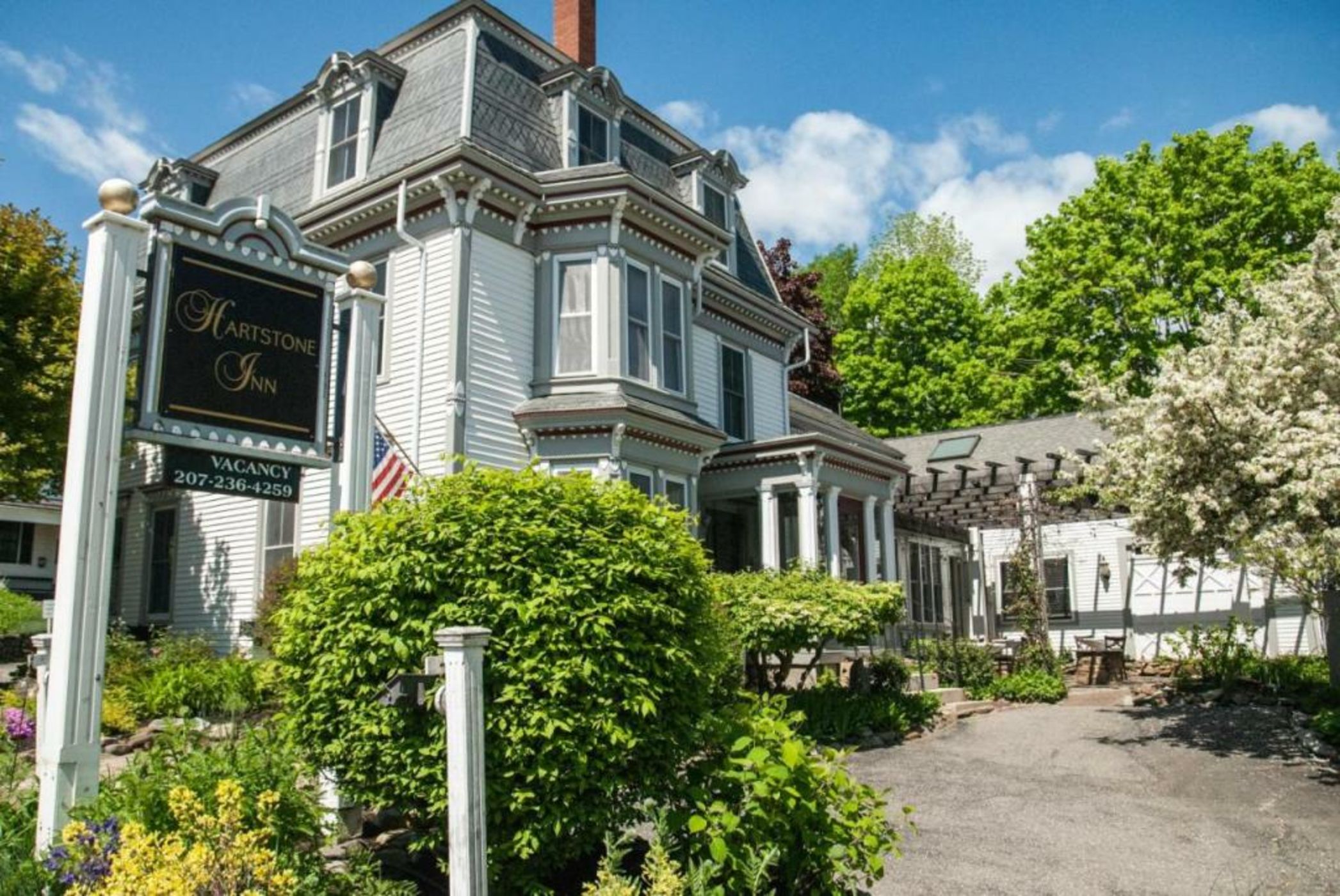Hartstone Inn