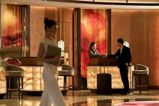 Sheraton Saigon Grand Opera Hotel