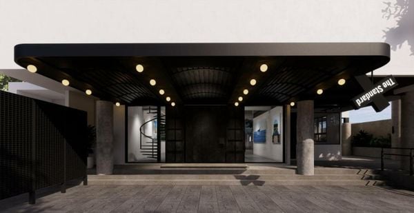 The StandardX, Bangkok Phra Arthit