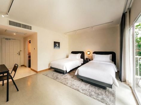 The StandardX, Bangkok Phra Arthit