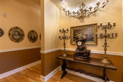 Steele Mansion Inn & Gathering Hub