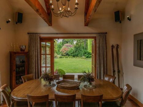 Wanaka Homestead Lodge & Cottages