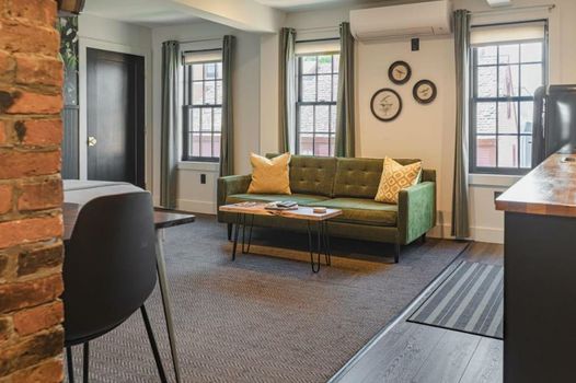 THE INN DOWNTOWN - Portsmouth, NH